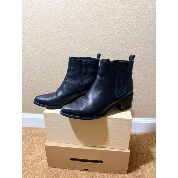 Blondo Waterproof Sz 8 Black Leather Ankle Boots Block Heel Pointed Toe Booties - Picture 3 of 10